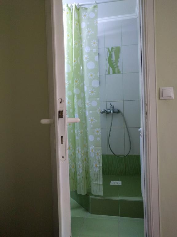 Hotel Casa Cu Pauni Maracineni Zewnętrze zdjęcie