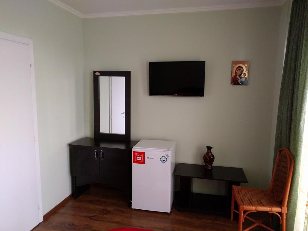 Hotel Casa Cu Pauni Maracineni Zewnętrze zdjęcie