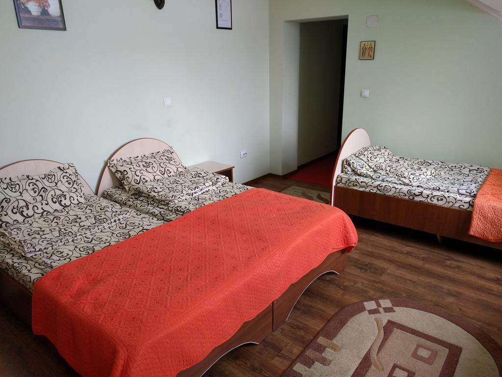 Hotel Casa Cu Pauni Maracineni Zewnętrze zdjęcie